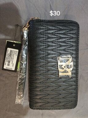 Badgley Mischka Long Wallet With Phone Pocket And Wristlet
